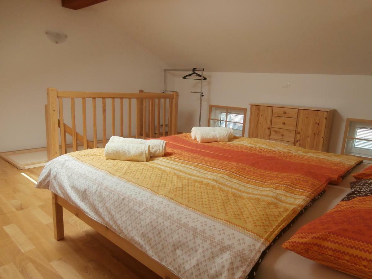 Apartma Ana Dreznica Кобарид Экстерьер фото